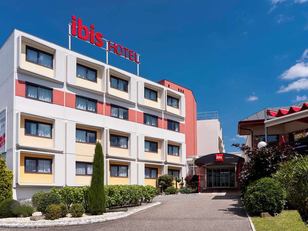 Отель Ibis Bordeaux Lac Экстерьер фото